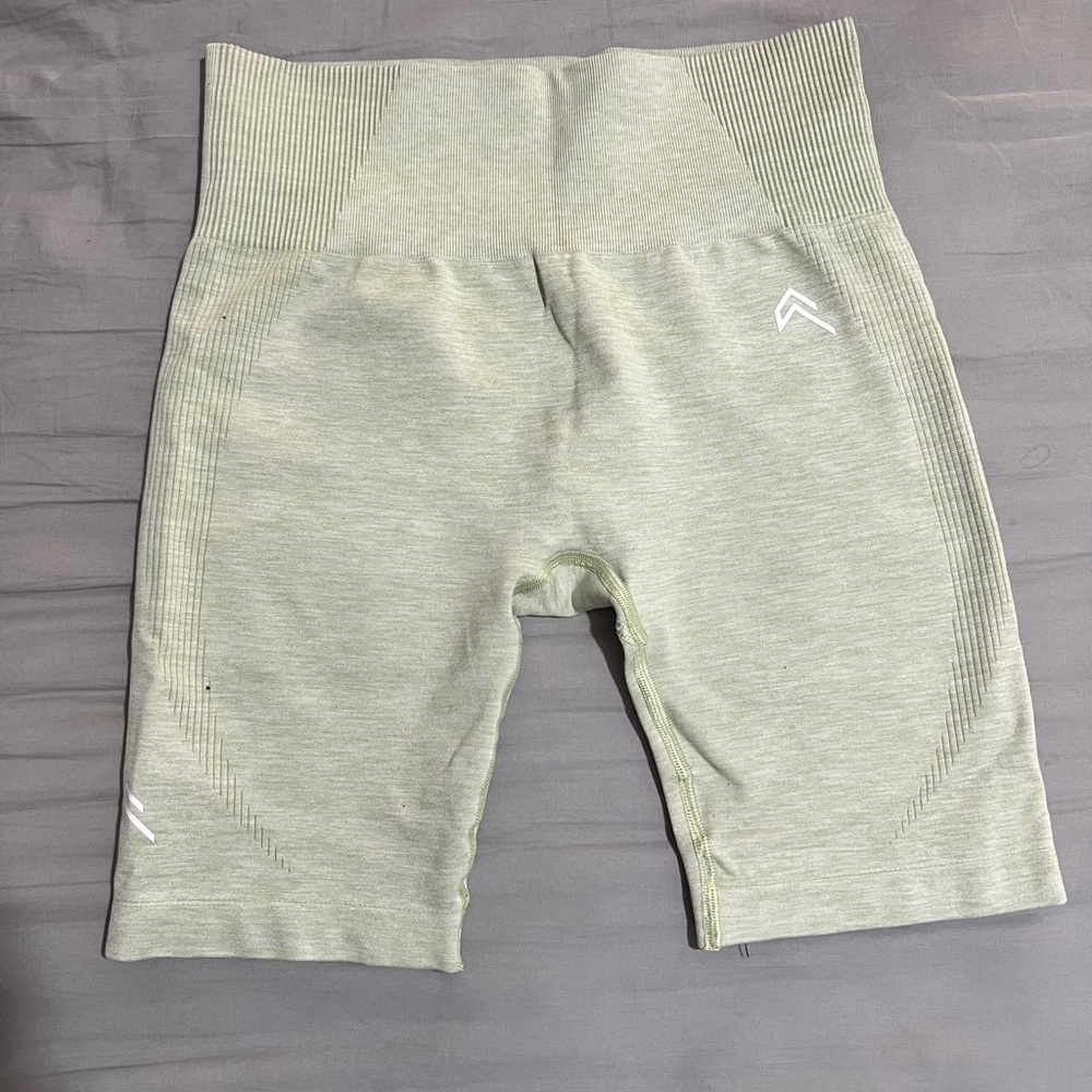 Oner active classic seamless short, color- pistachio marl